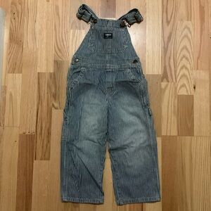 GUC OshKosh B’gosh Original Hickory Stripe Railroad overalls 4T